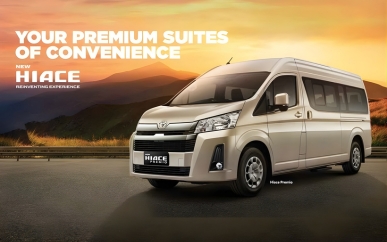 City tour group using a Hiace unit